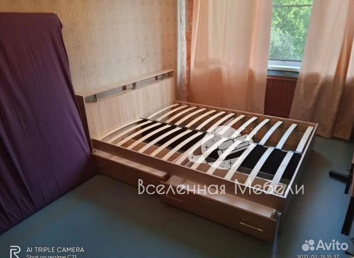 Кровать двухспальная