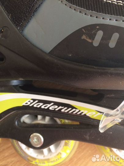 Коньки роликовые