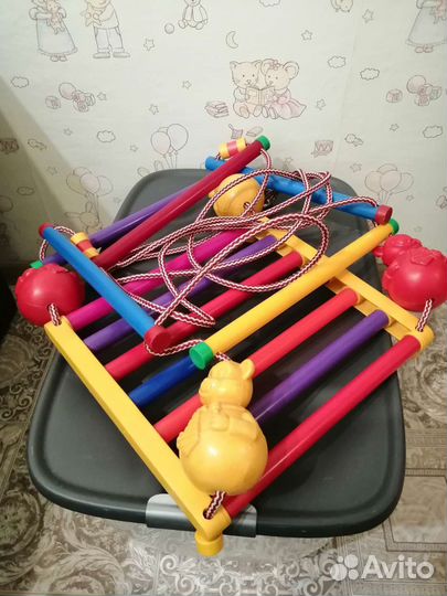 Качели детские подвесные