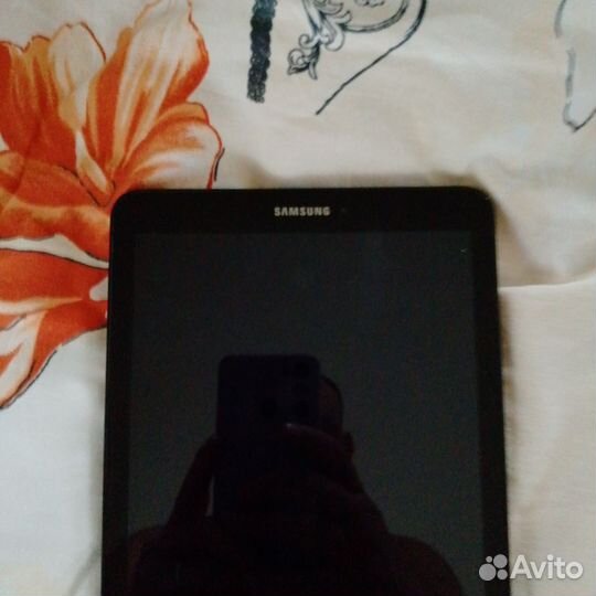 Планшет samsung tab e