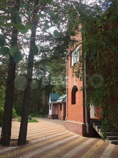 Дом 188 м² на участке 17,3 сот.