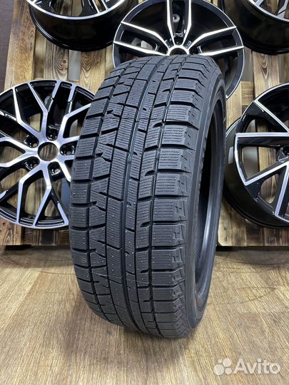 Yokohama Ice Guard IG50+ 215/65 R16 98Q