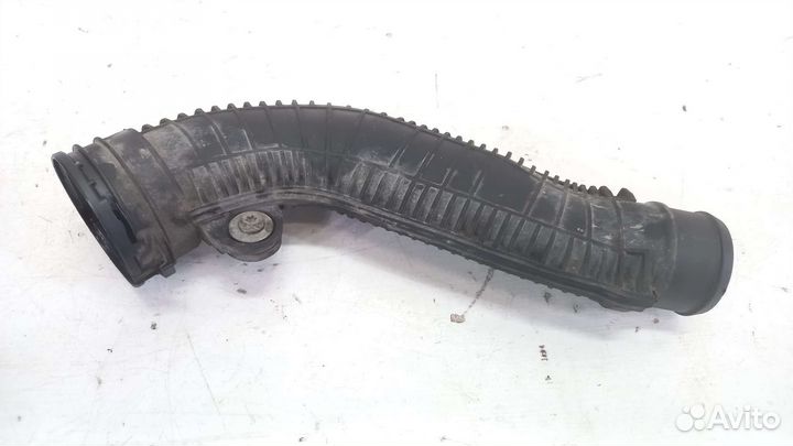 Патрубок интеркулера Volkswagen Passat CC