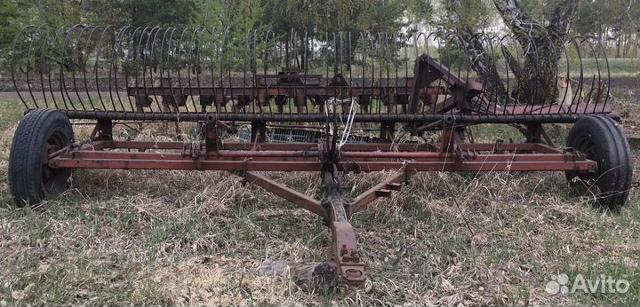С/Х оборудование (грабли, культиватор)