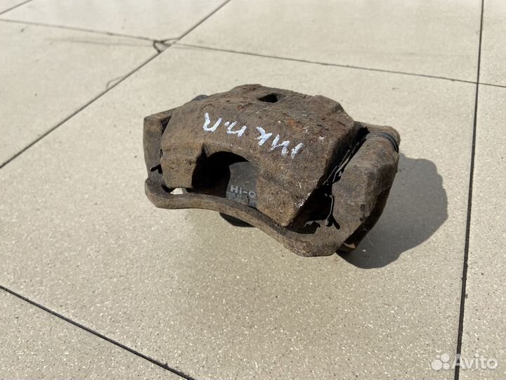 Тормозной суппорт передний правый Geely мк