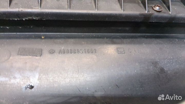 Корпус воздушного фильтра Mercedes Viano, 2005