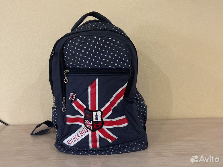 Школьный рюкзак