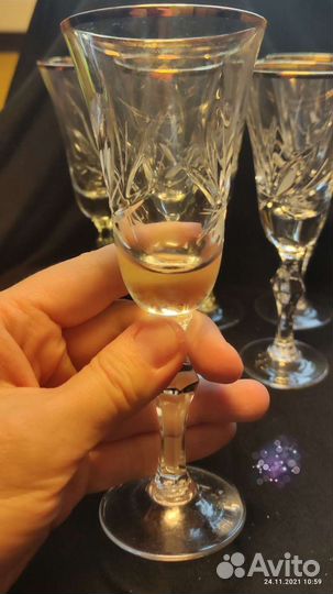 Хрустальные бокалы для вина