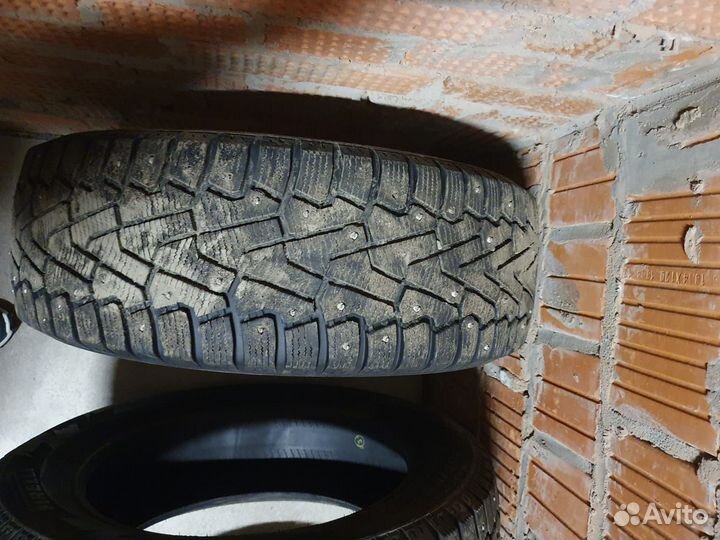 Зимняя Шина Pirelli Winter Ice Zero 205/55 R16