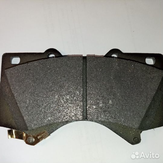 Колодки тормозные передние Toyota