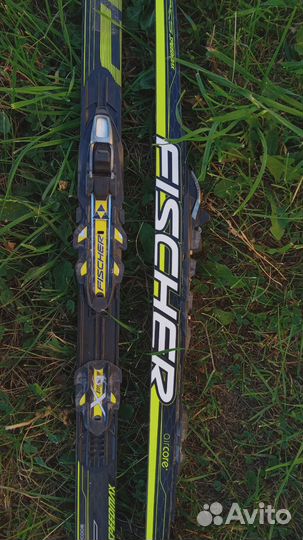 Гоночные лыжи Fischer