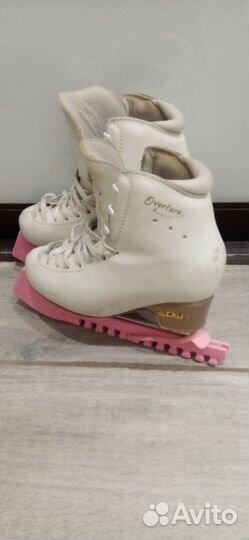 Фигурные коньки edea overture 220
