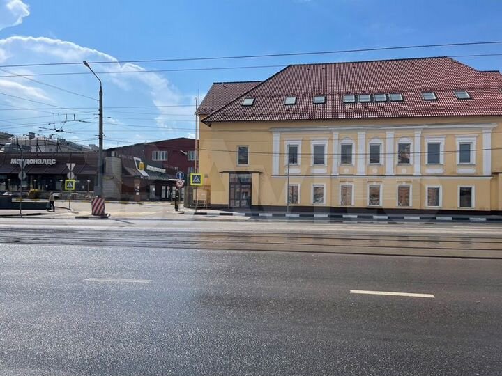 Торговая площадь, 90 м²