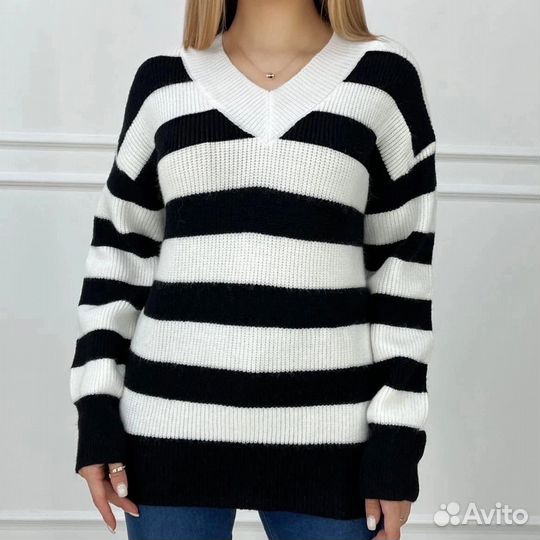 Свитер кофта джемпер женский