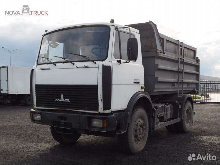 Доставка песка и щебня