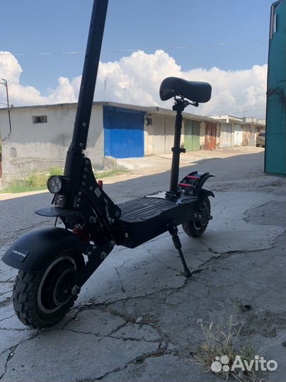 Продам Электросамокат white siberia nerpa 3200W