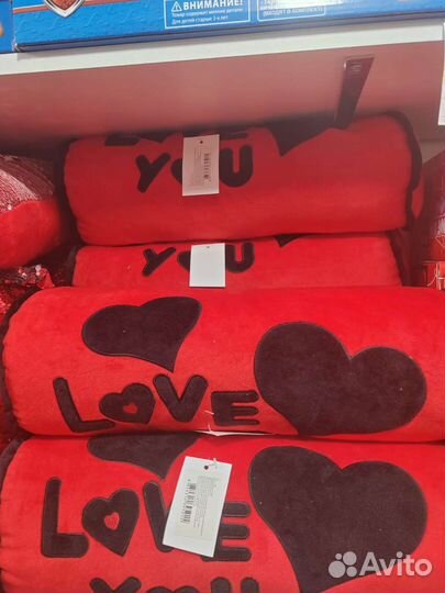 Подушка love