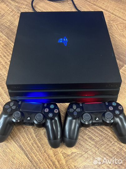 Sony playstation 4 PS4 pro 1tb с играми