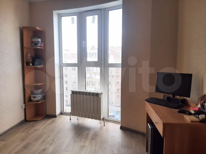 2-к. квартира, 61 м², 10/10 эт.