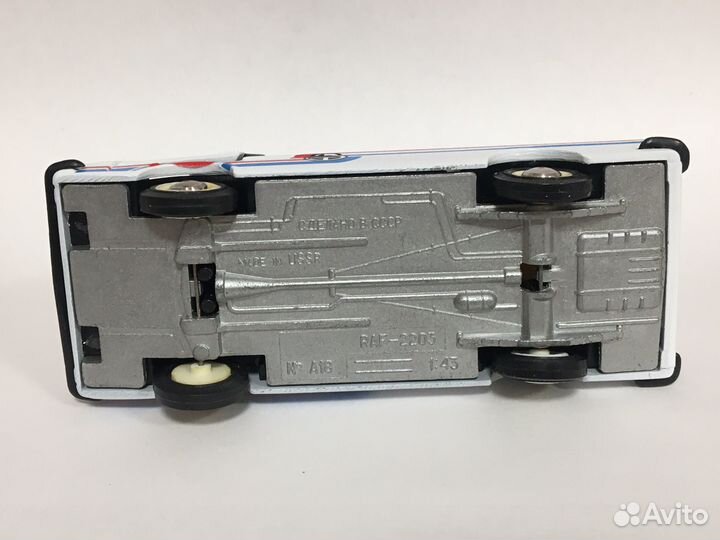 Раф 2203 Агат А18 1:43