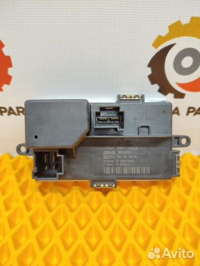 Реостат резистор печки Bmw 5 F10 3.0 N52 2011