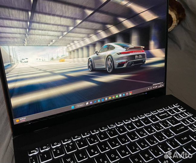 Ноутбук MSI Summit E16 Flip Evo (2 в 1)