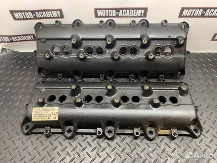 Клапанная крышка Jeep Grand Cherokee ESG 6.4