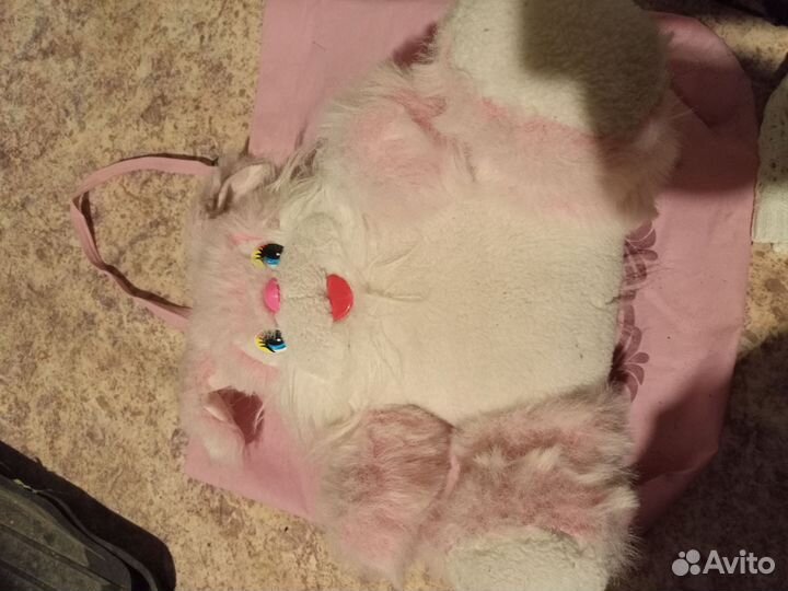 Мягкие игрушки и рюкзачок