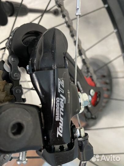 Велосипед 29 колеса, shimano, алюминиевая рама