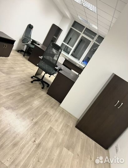 Офисная мебель бу столы тумбы шкафы