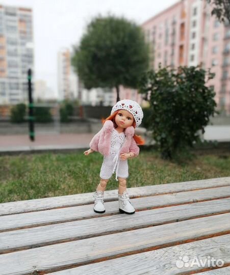 Одежда и обувь на шарнирные Paola Reina