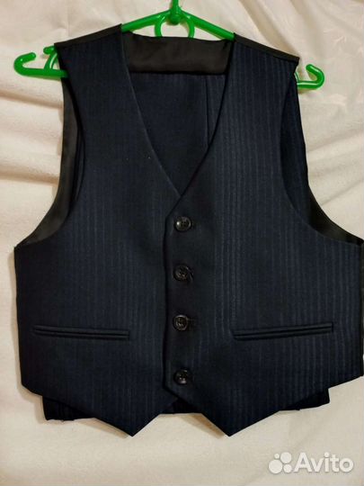 Костюм детский тройка