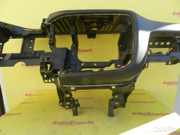 Торпедо Mitsubishi Outlander (GF) 2012-н.в