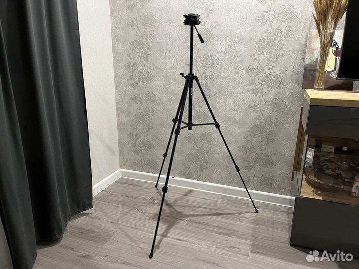 Штатив для камеры Sony VCT-R640