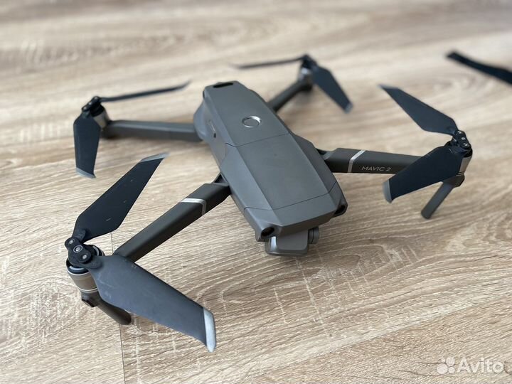 Квадрокоптер dji mavic 2 pro (fcc, nfz)