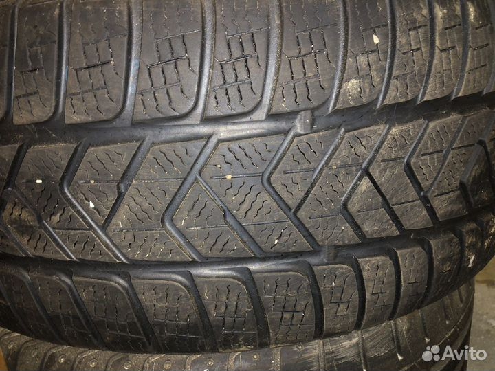 Pirelli Winter Sottozero 3 245/45 R19 и 275/40 R19 110
