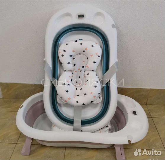 Складная ванночка Luxmom с термодатчиком и гамаком