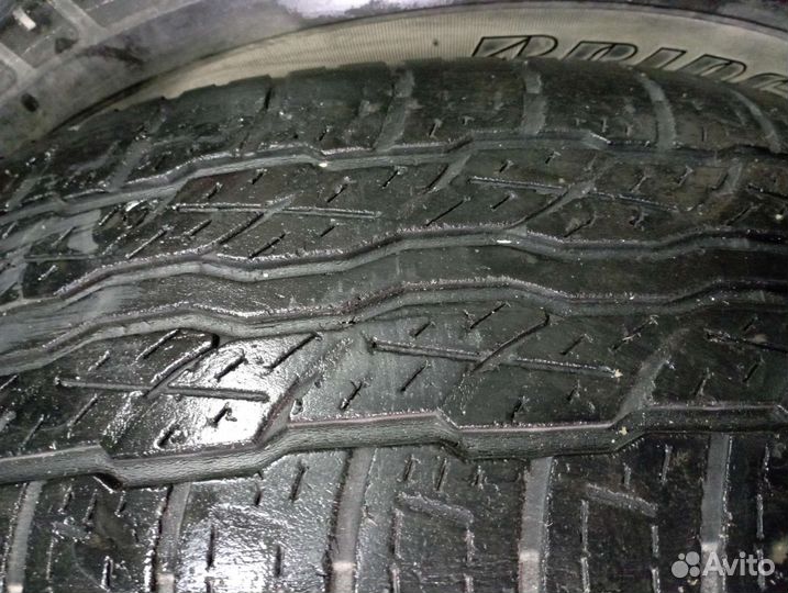 Bridgestone VMT 225/65 R17 101B