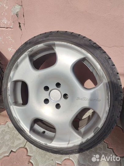 Triangle TR968 235/35 R19 и 265/30 R19