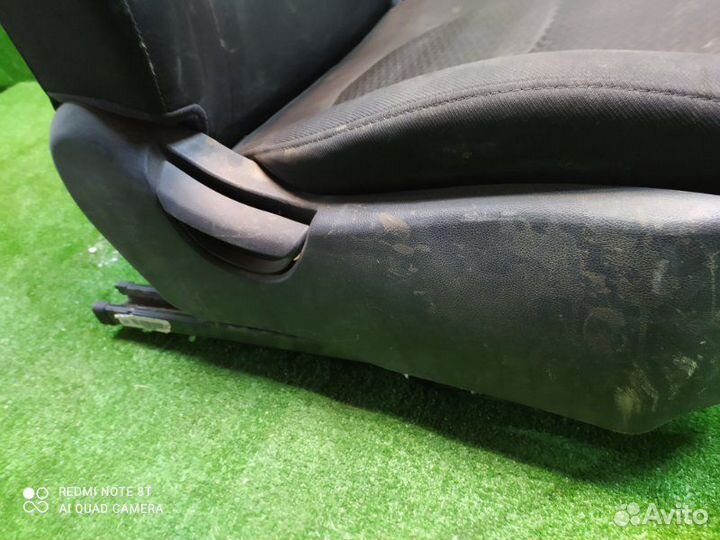 Сиденье переднее правое Kia Rio QB 2011-2016