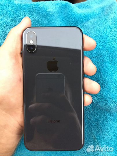 iPhone 10 64