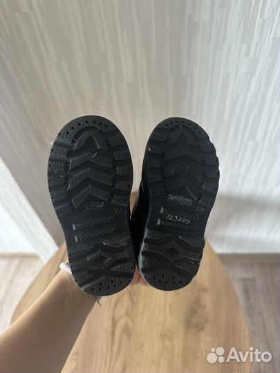 Ботинки на мальчика демисезонные 22