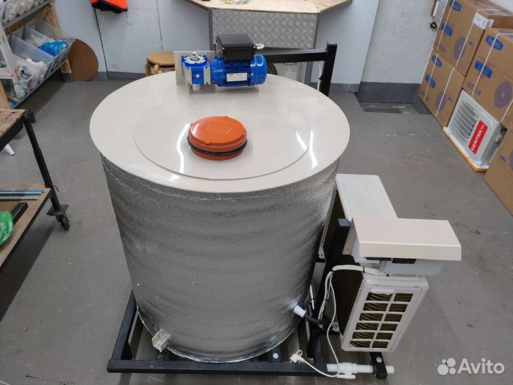 Танк охладитель молока