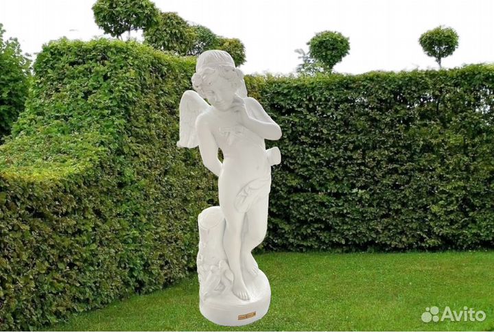 Скульптура Купидон