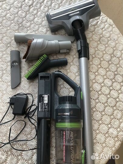 Пылесос на запчасти Redmond