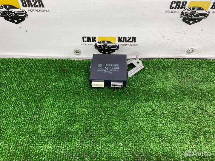 Блок управления парктроником Toyota RAV4