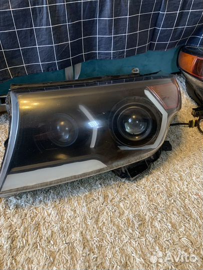 Фары на land cruiser 200