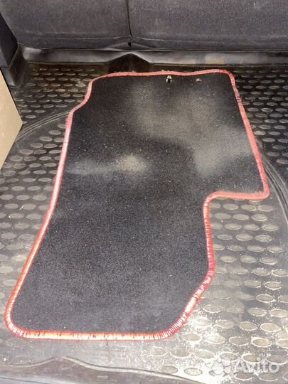Автомобильные коврики