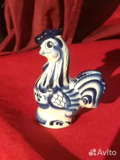 Фарфоровая статуэтка - Петушок Степан