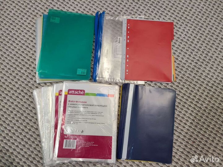 Канцелярия: файлы, конверты, маркеры, калькуляторы